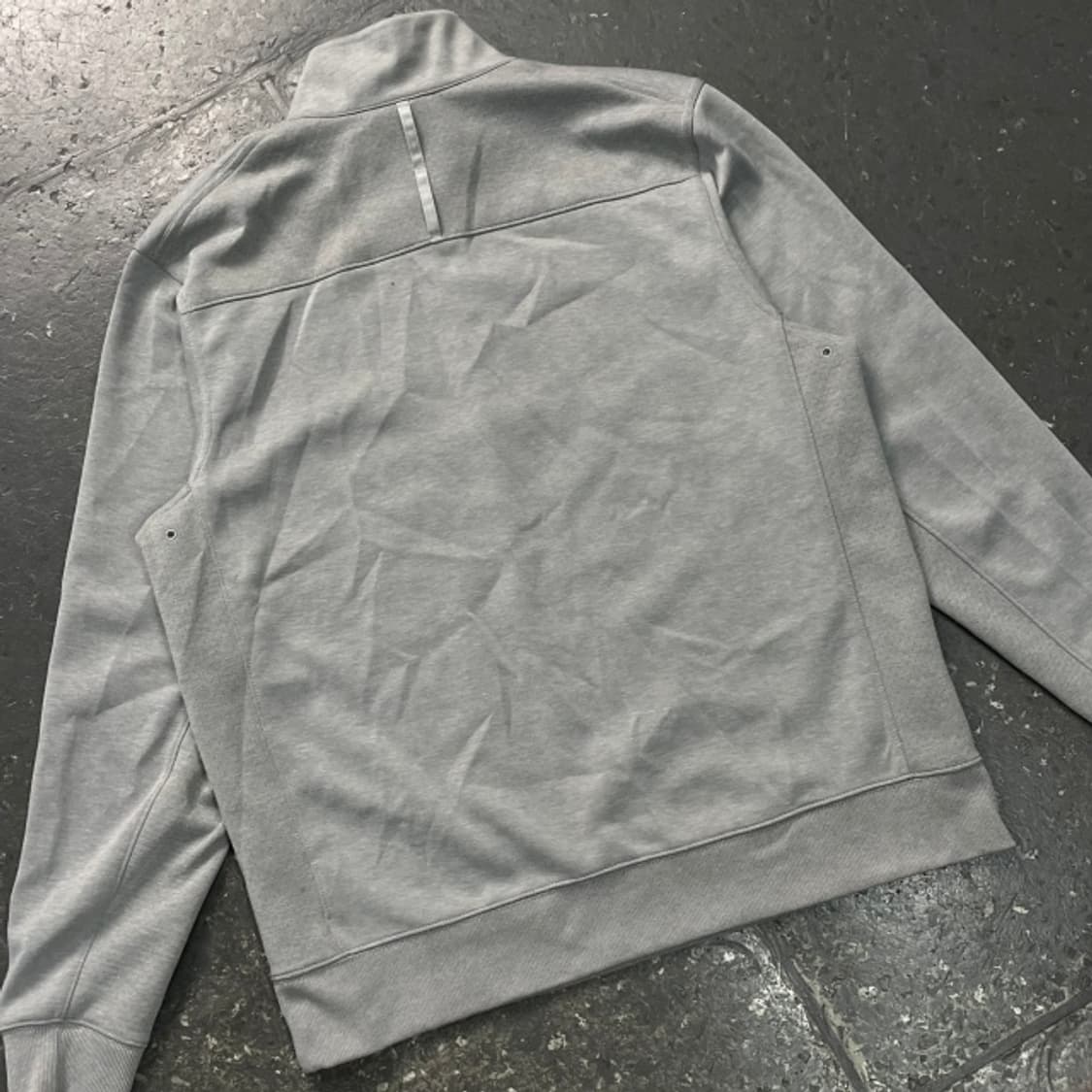 105 나이키 드라이핏 반집업 맨투맨  상품이미지6