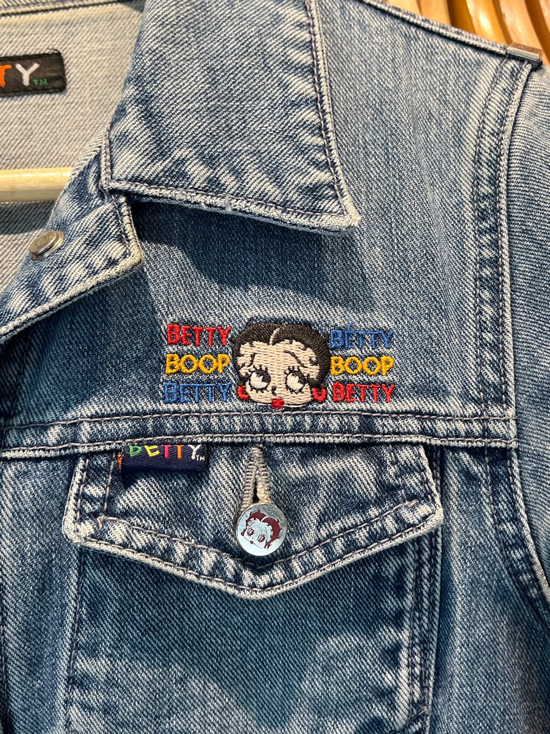🔥희귀 Vintage Betty boop 데님 자켓 상품이미지6