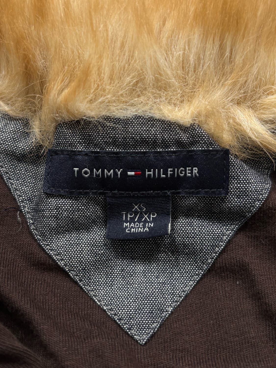 타미힐피거 브라운 퍼 카라 니트 집업 자켓 상품이미지4