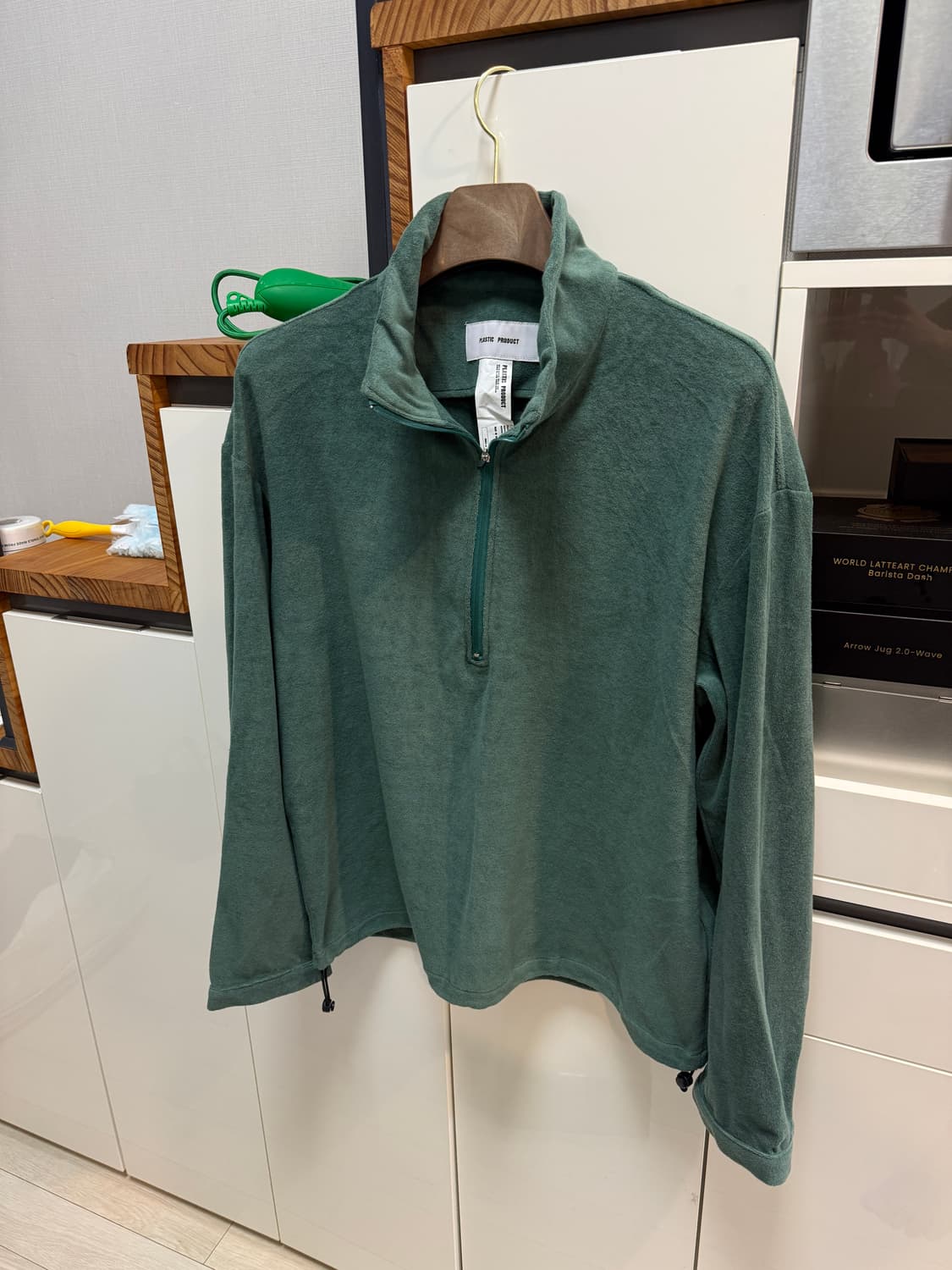 플라스틱 프로덕트 반집업 판매합니다 ! 상품이미지1