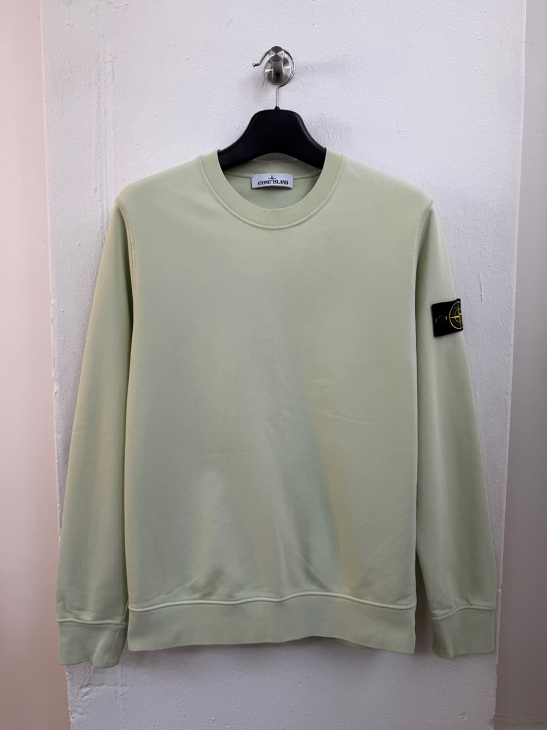 스톤 아일랜드 와펜 스웻셔츠 맨투맨  상품이미지1
