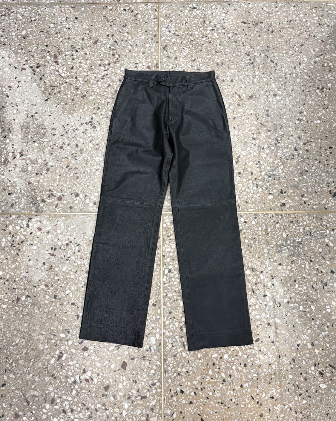 요시유키 코니시 고트스킨 레 팬츠 상품이미지1