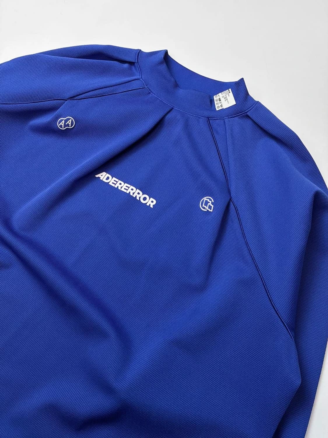 아더에러 25FW 시즈 스웨트 오버핏 맨투맨 PN5645 상품이미지2