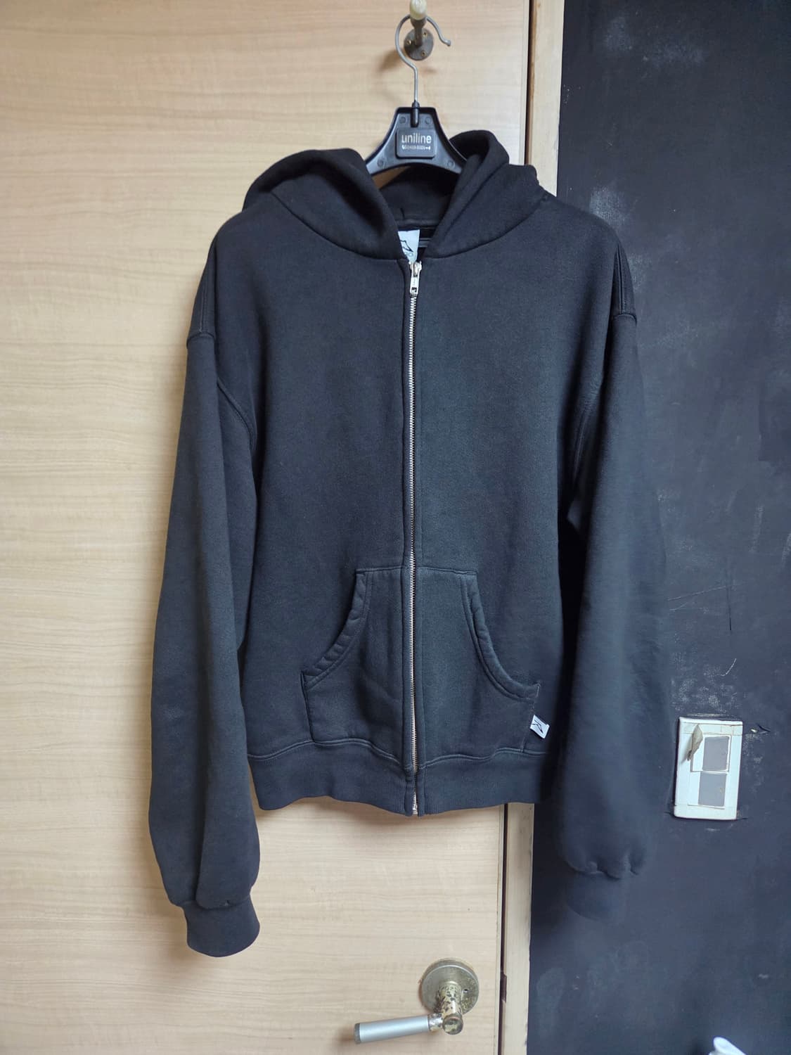 m) 아킴보 클럽 후드집업 faded black 상품이미지1