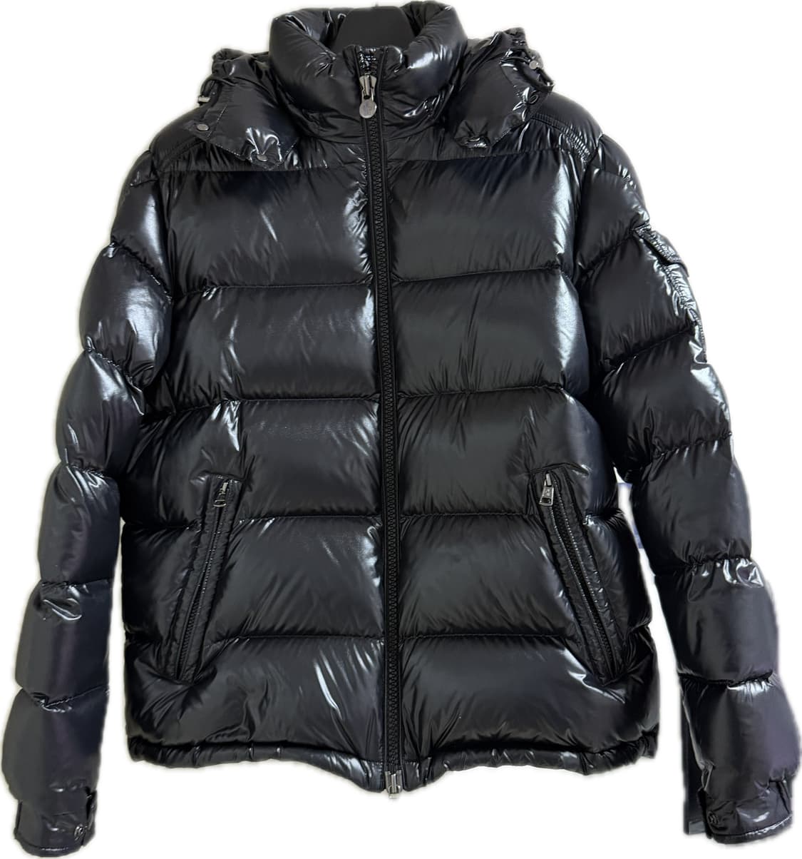 몽클레어 마야 쇼트 다운자켓 25FW판매합니다. 상품이미지1