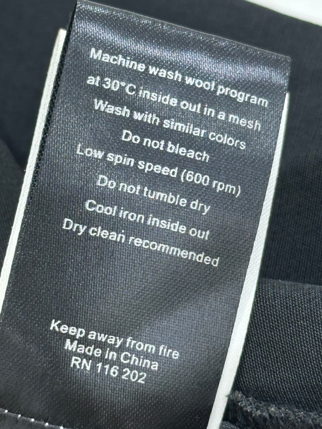 쟈딕앤볼테르 블랙 핀턱 플리츠 원피스 상품이미지9