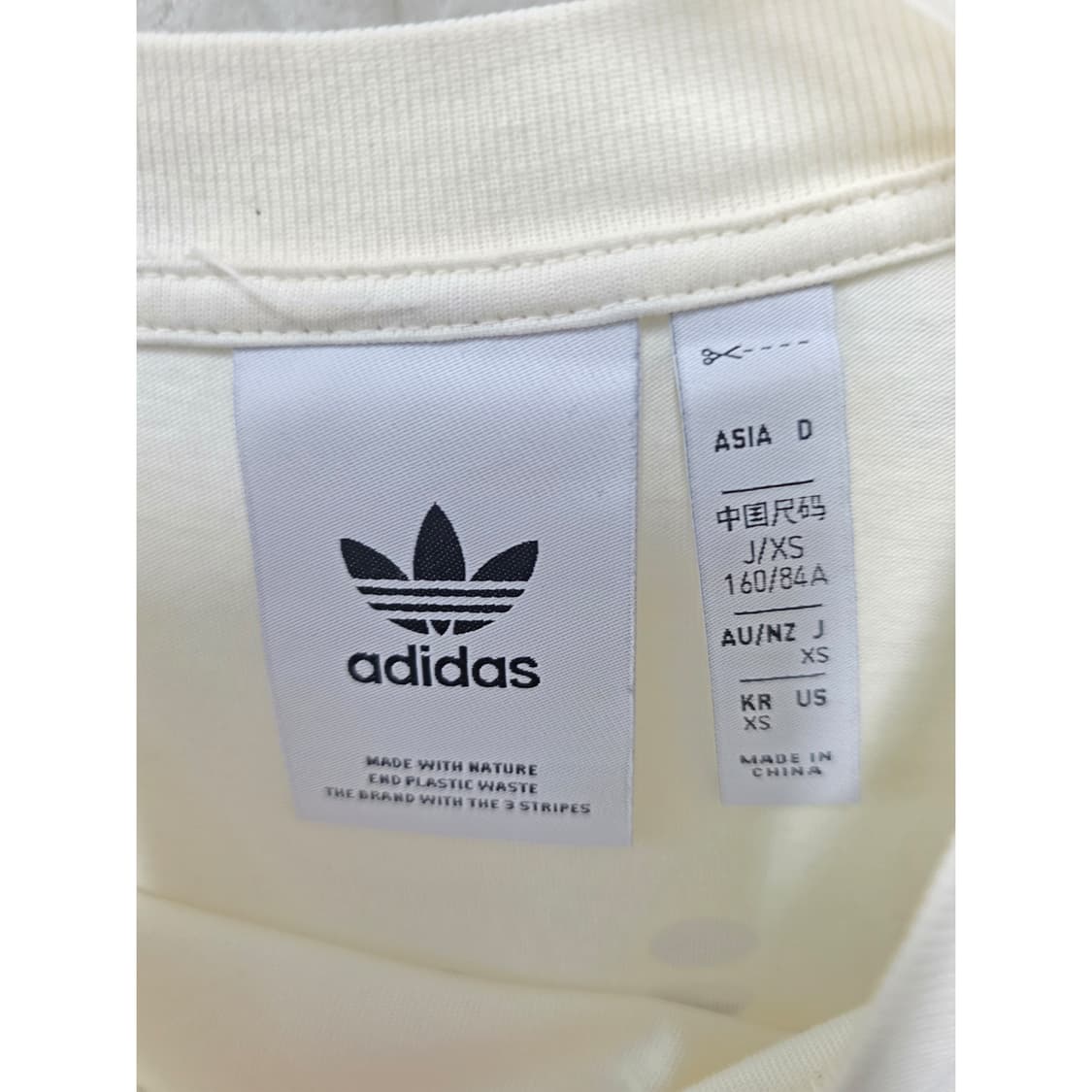 아디다스 오리지널스 반팔티 S 크림색 상품이미지2