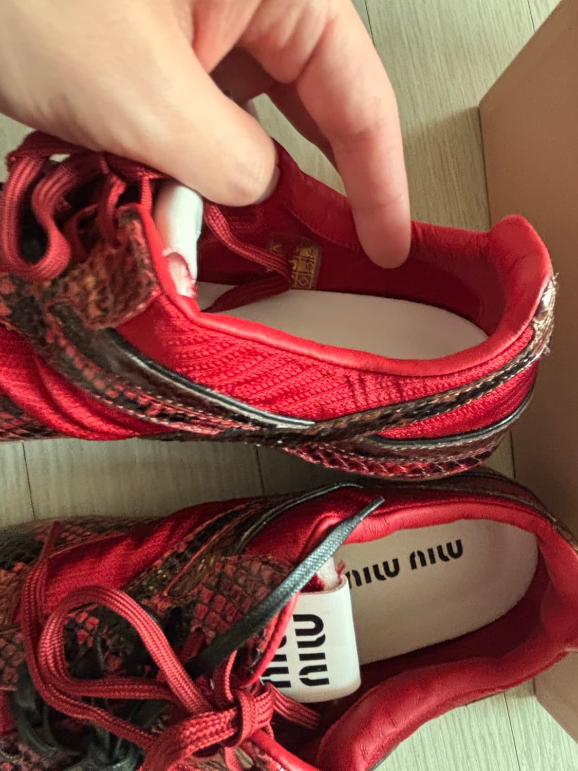 미우미우 감나지움 스니커즈  (42) 상품이미지6