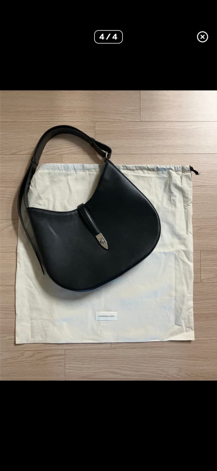 킨더살몬 호보백 블랙 상품이미지3