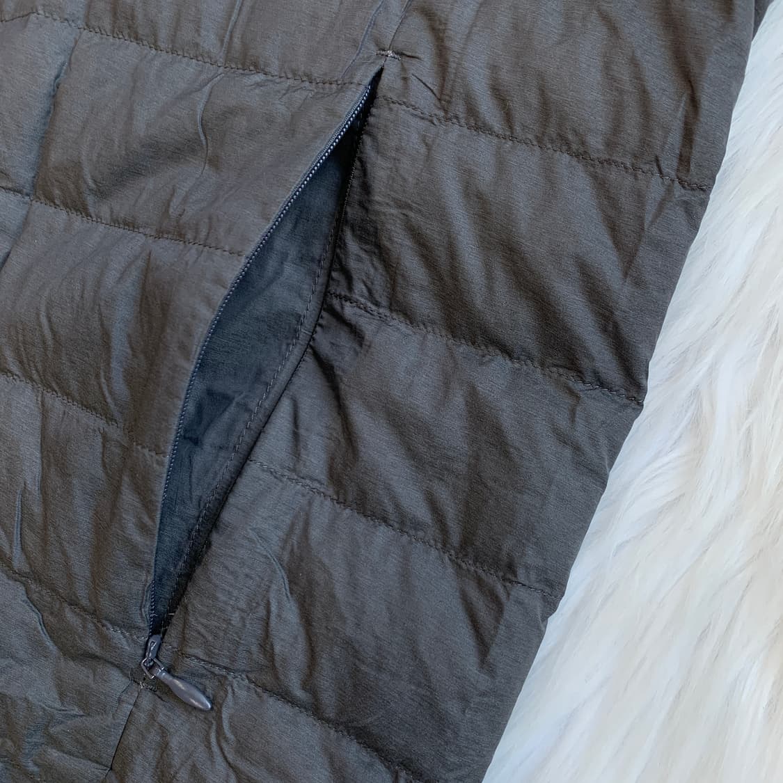 유니클로 UNICLO 울트라 라이트 다운 경량 패딩 베스트 1697 상품이미지5