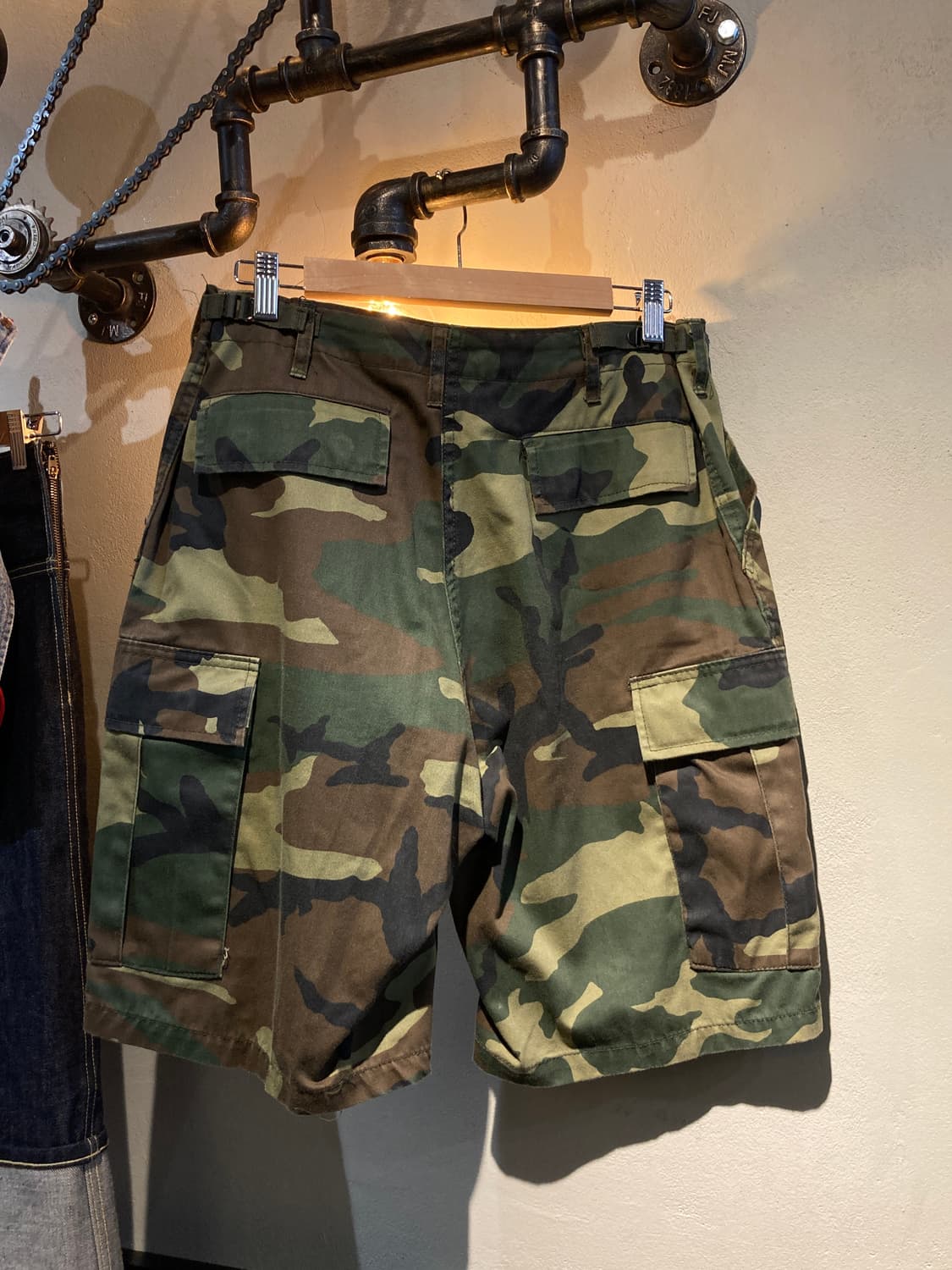 카키 카모 버뮤다 팬츠 상품이미지2