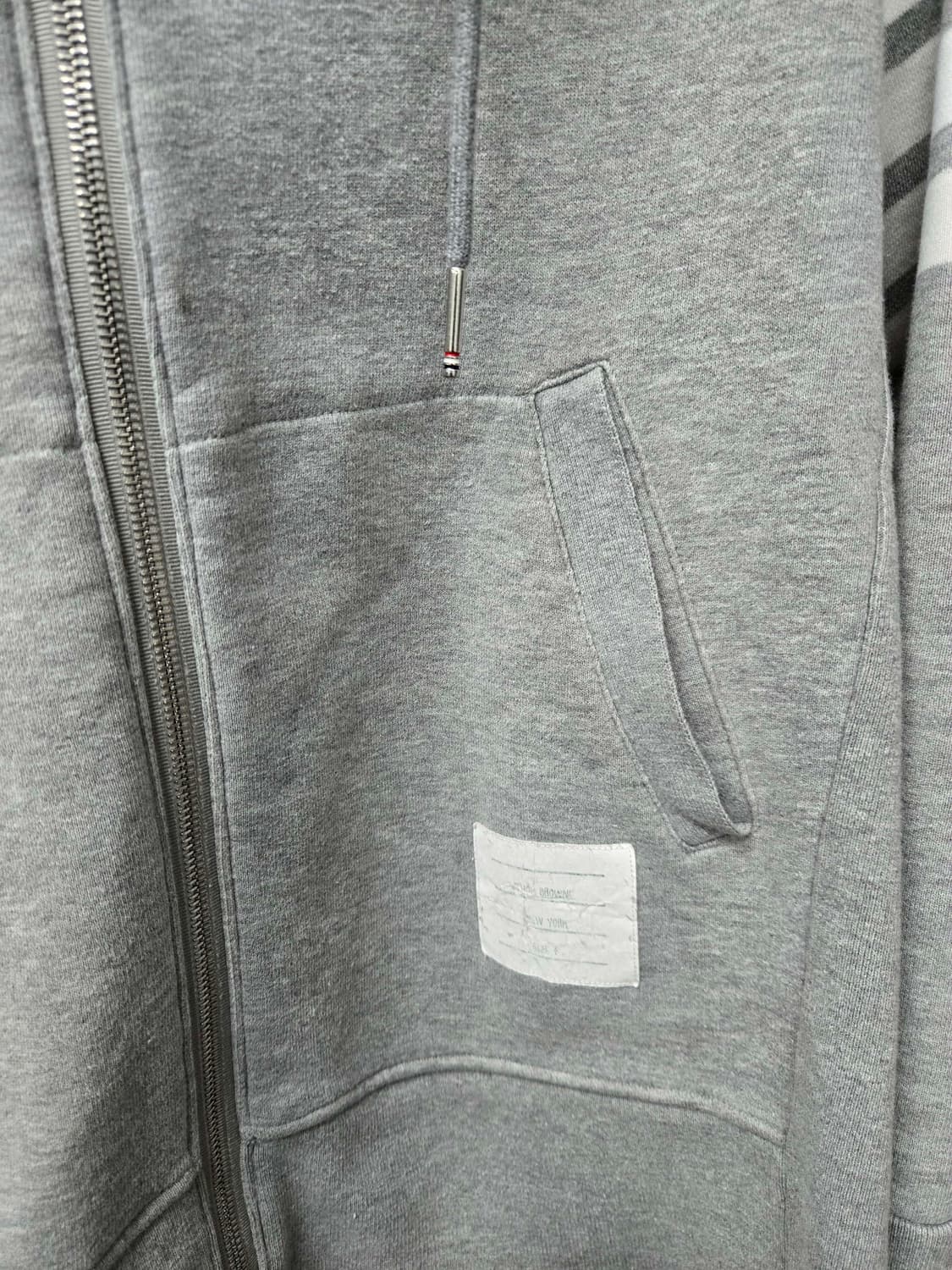 [50%할인] 톰브라운 사선완장 후드집업 상품이미지3