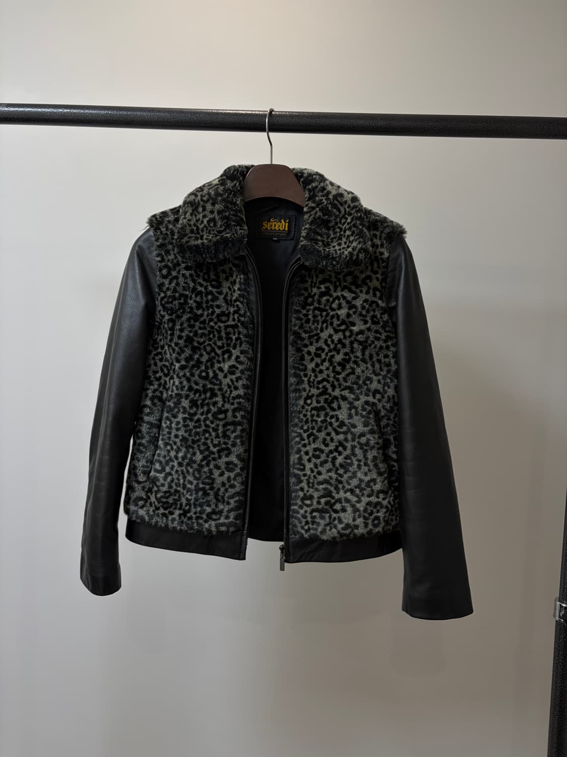 Seredi Mixed 레오파드 레더 퍼 자켓 상품이미지2