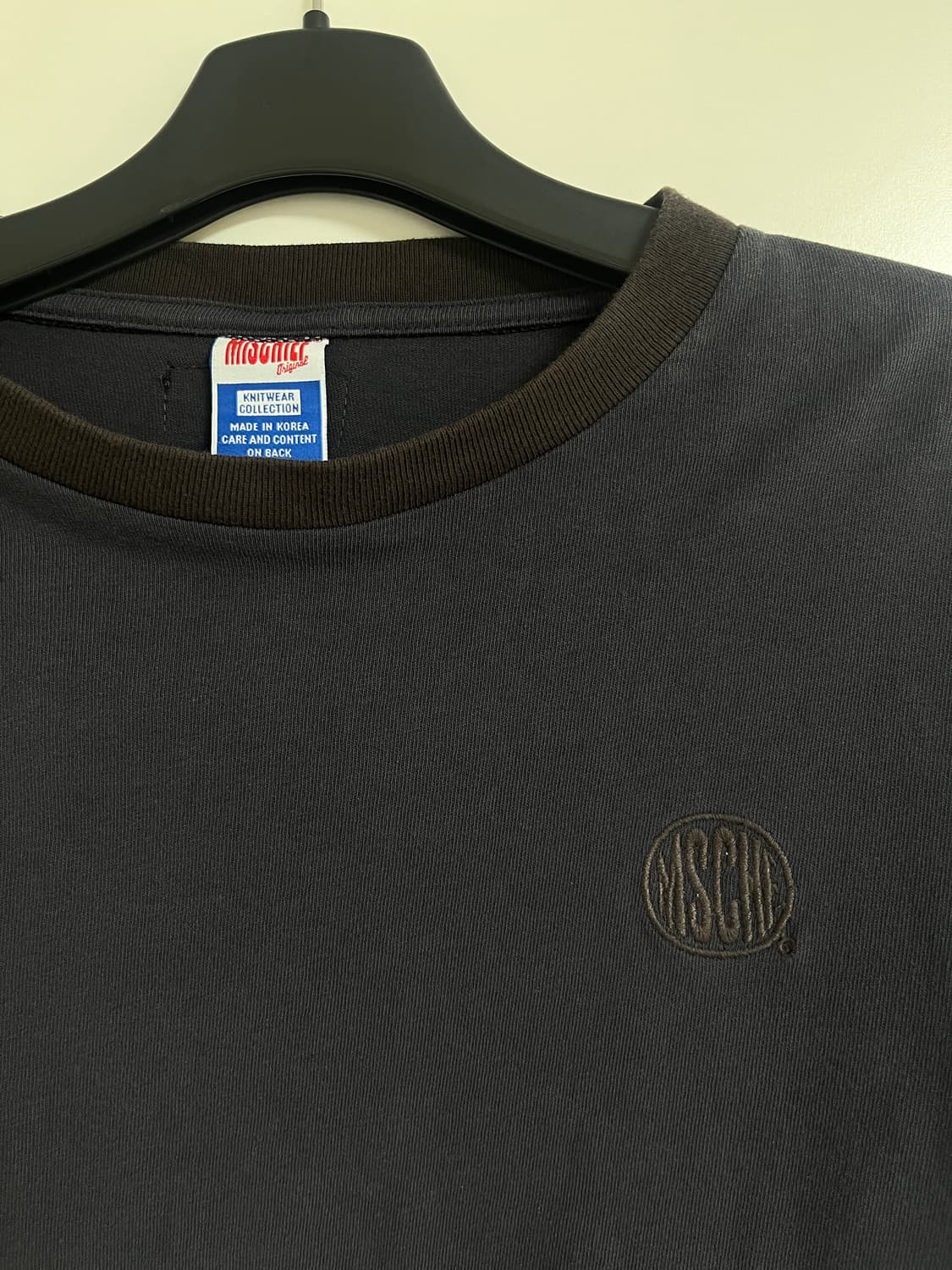 미스치프 크롭 롱슬리브 상품이미지2