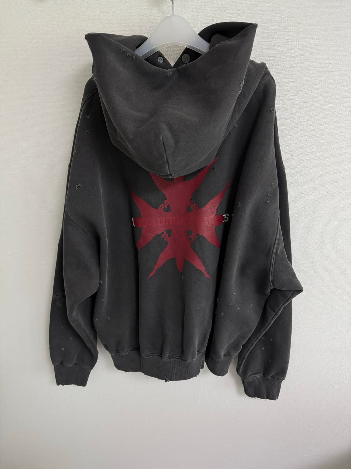 펀치드렁크파티즈 후드티 상품이미지5