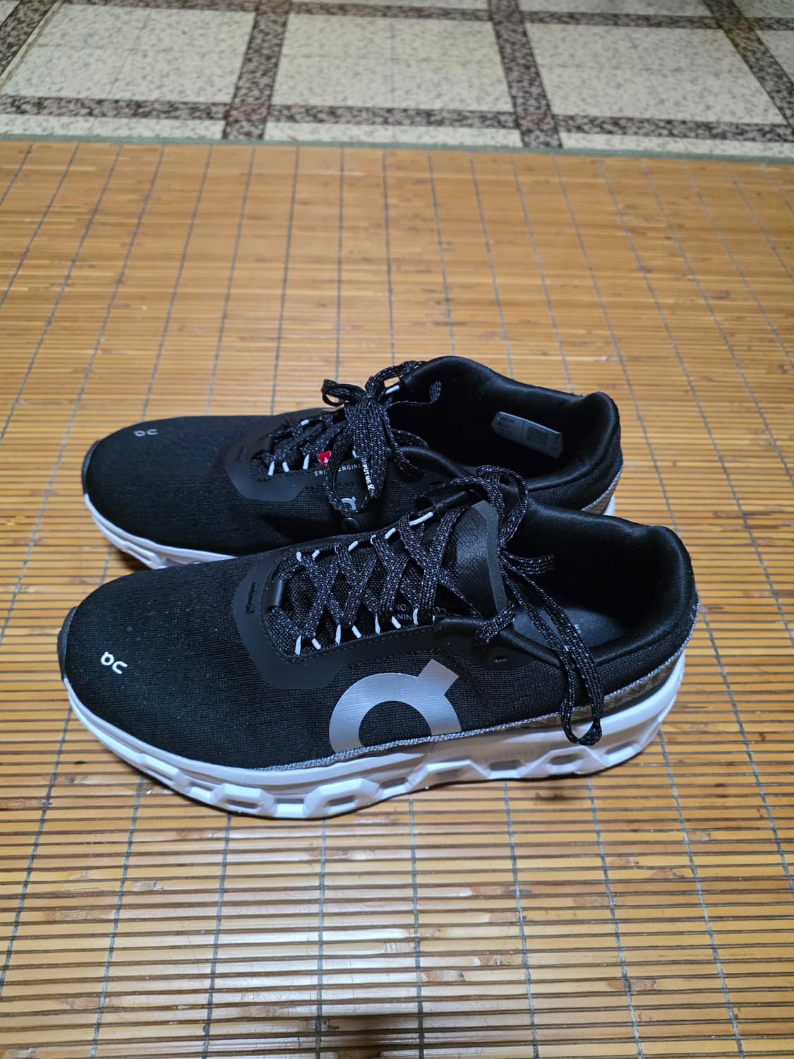 온러닝 클라우드몬스터2 블랙 260 상품이미지6