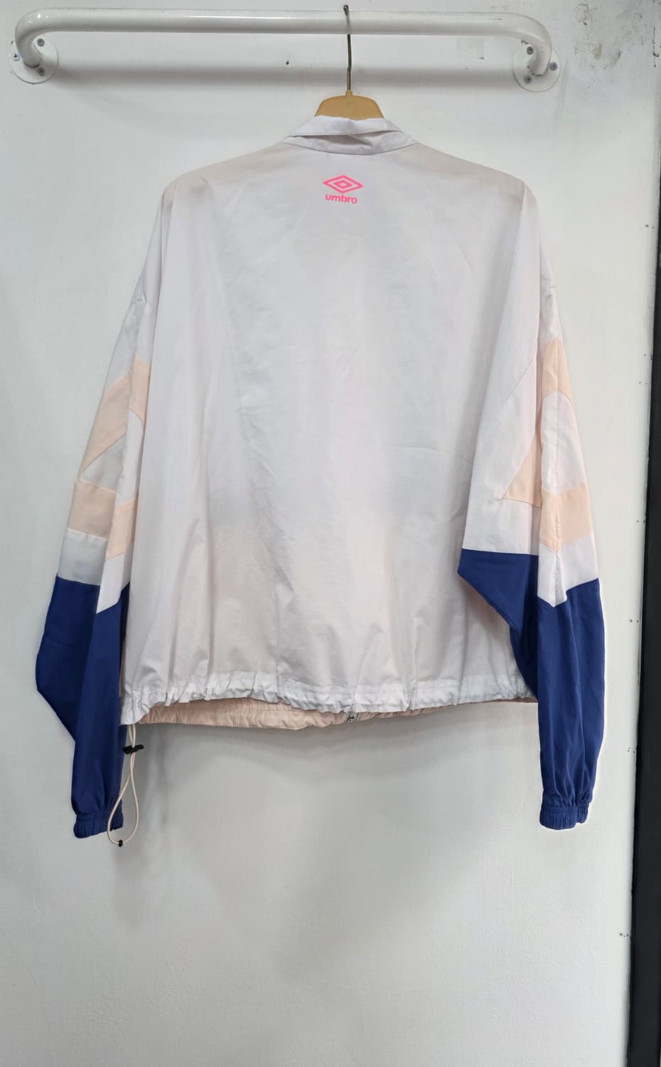 엄브로 여성 바람막이 상품이미지2