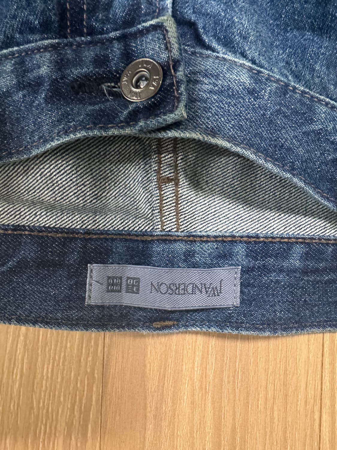 2개 유니클로 x JWA 스트레이트진 진청,중청 데님 2개 팝니다 상품이미지8