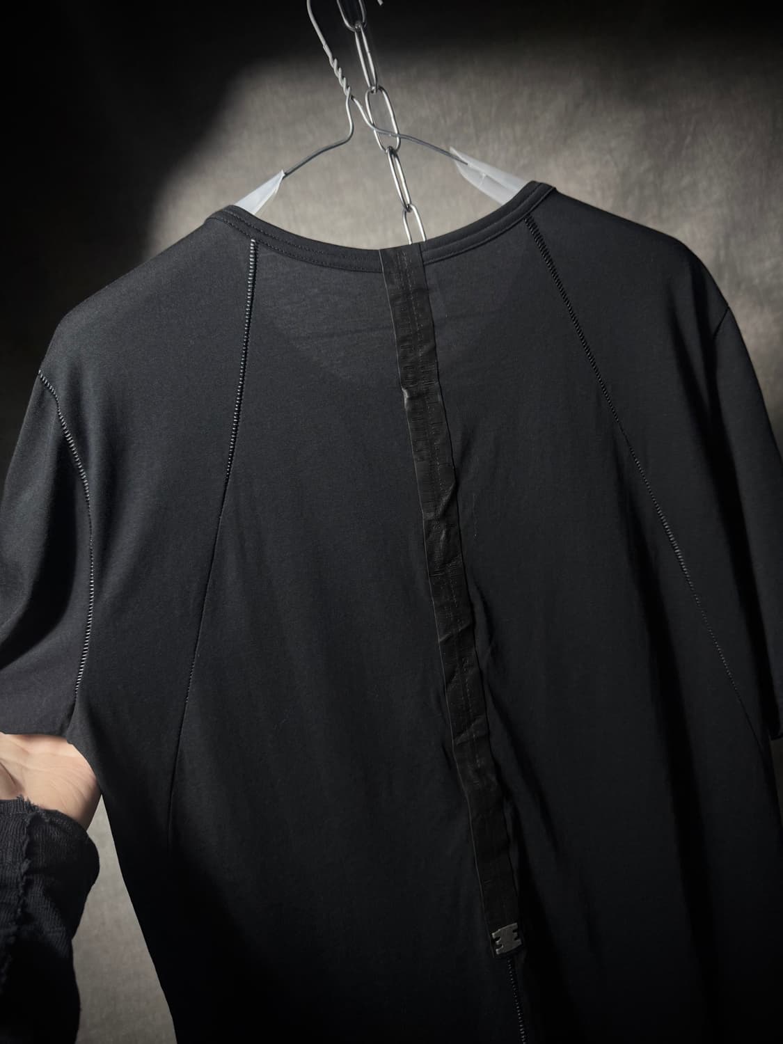 ISAAC SELLAM “BACK STRAP” Jersey T-Shirt 상품이미지3