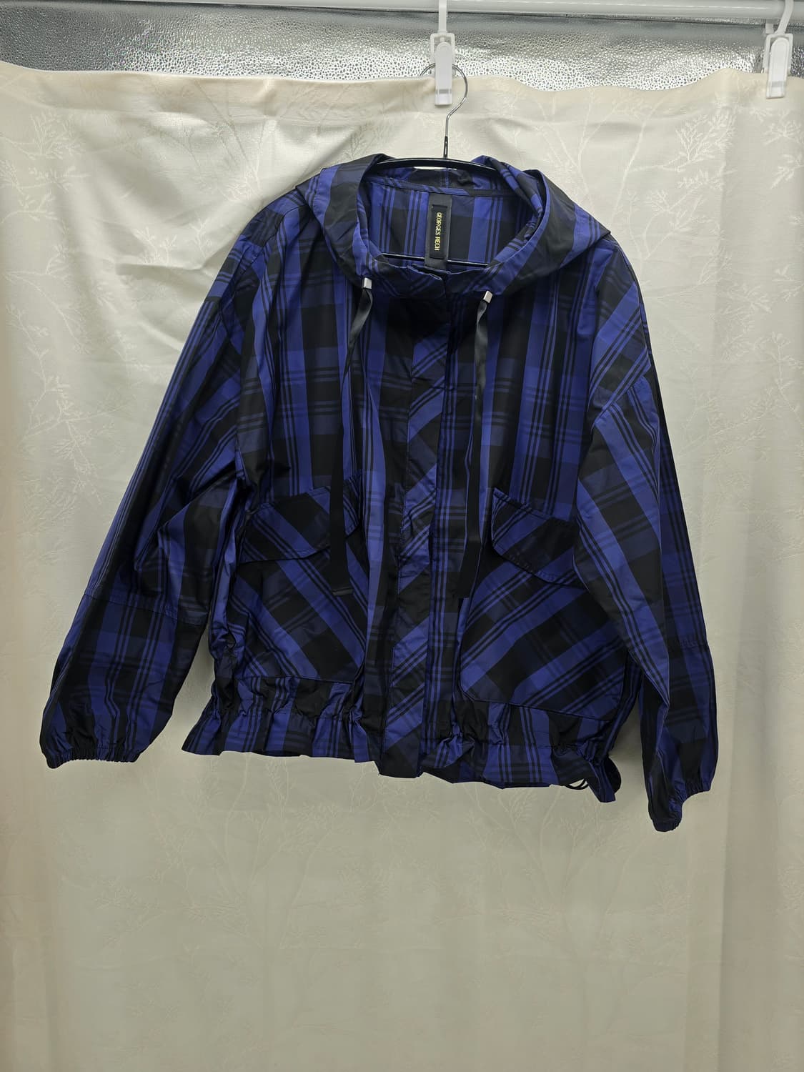 조르쥬 레쉬 체크 후드 바람막이 L 상품이미지1