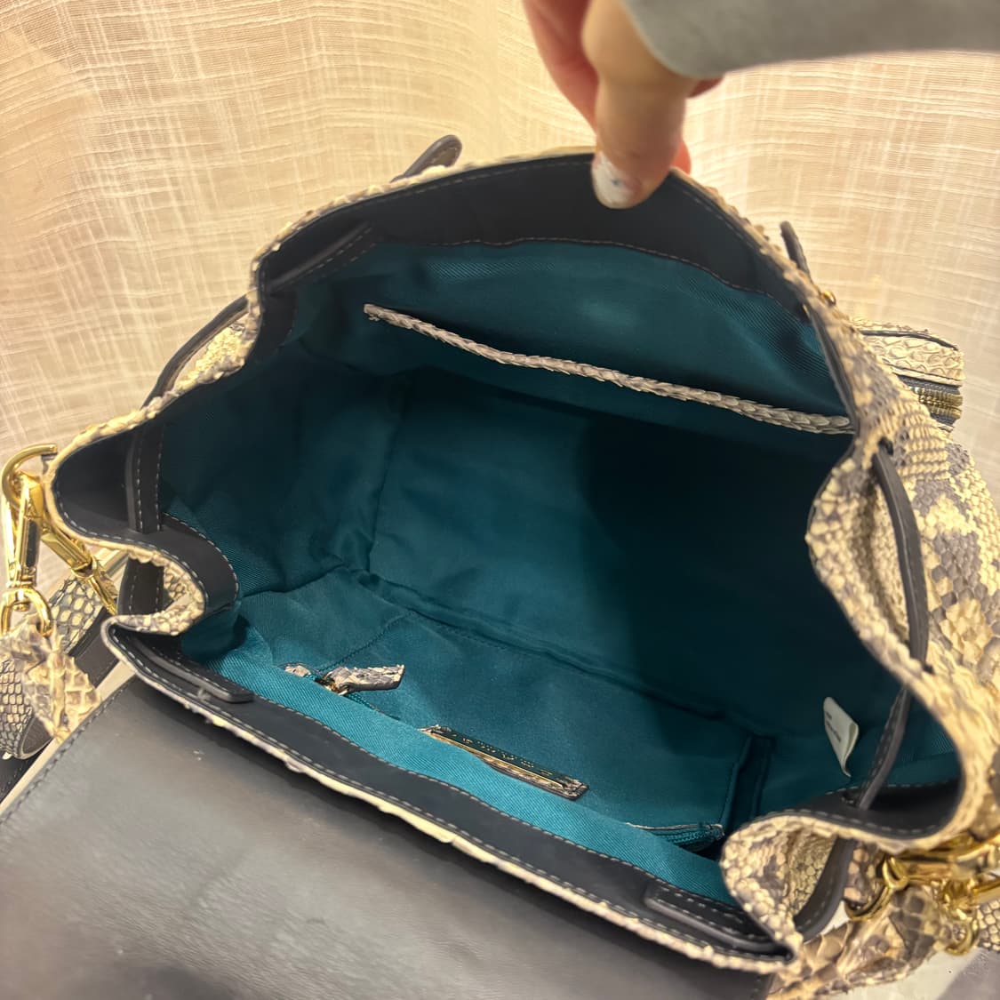 정품 잘모이 천연뱀피 토트 숄더백     상품이미지7