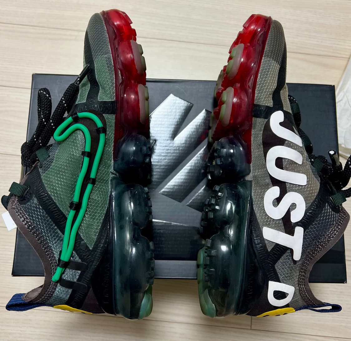 (w265)나이키 베이퍼맥스 x CPFM 상품이미지3