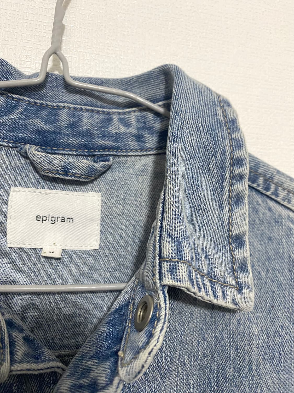 epigram에피그램에서 나온 셔츠형 데님 자켓 20SS  상품이미지3