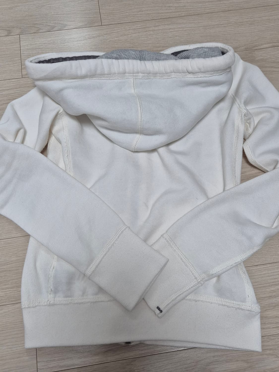 아베크롬비 화이트 후드집업xs 상품이미지2