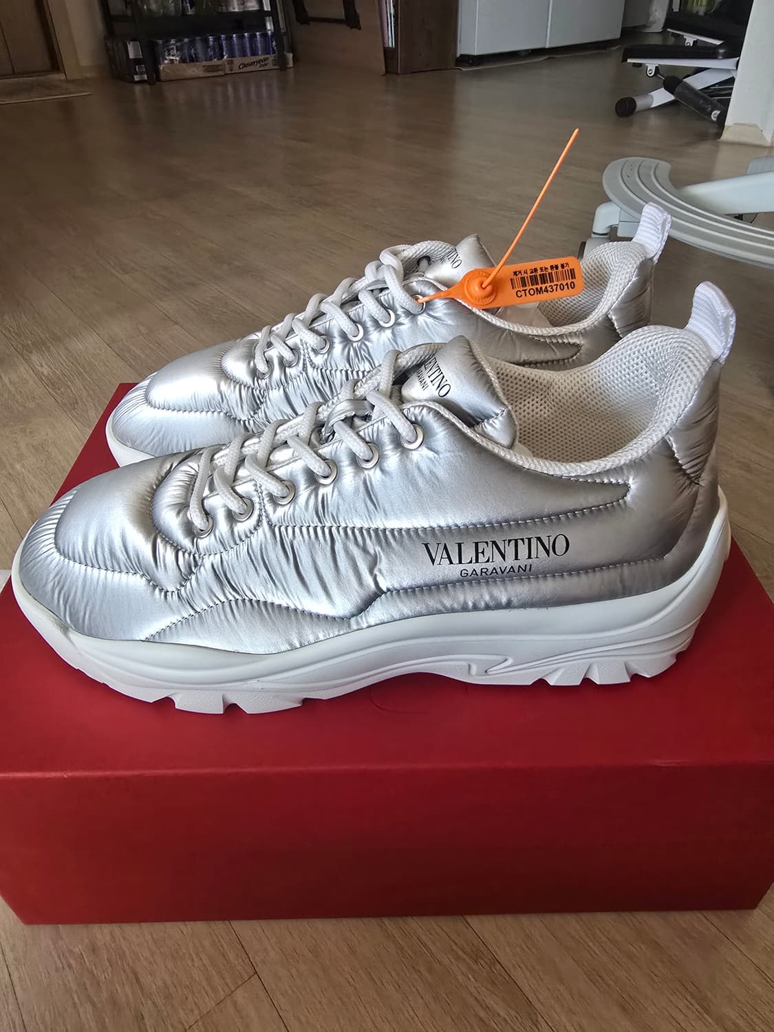 발렌티노 운동화 새상품  상품이미지1