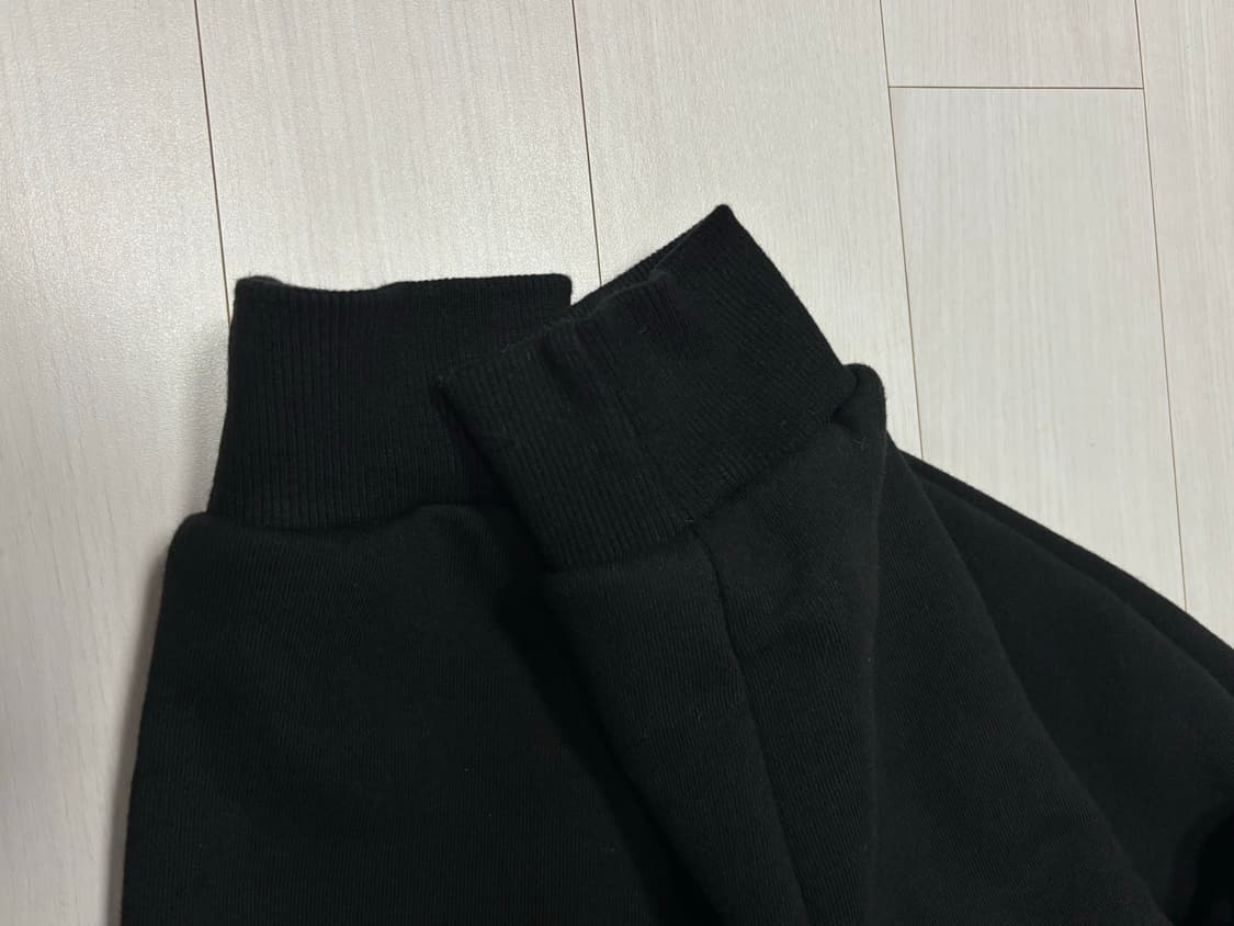 에이블리 폴링업 호피갸루 세미크롭슬림핏 투웨이후드집업 기모버전 2사이즈 상품이미지4
