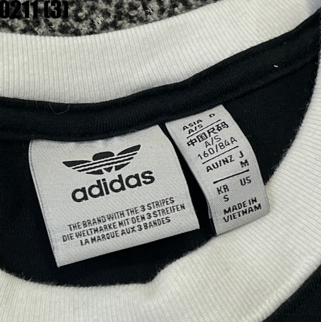 아디다스 반팔티셔츠 상품이미지3