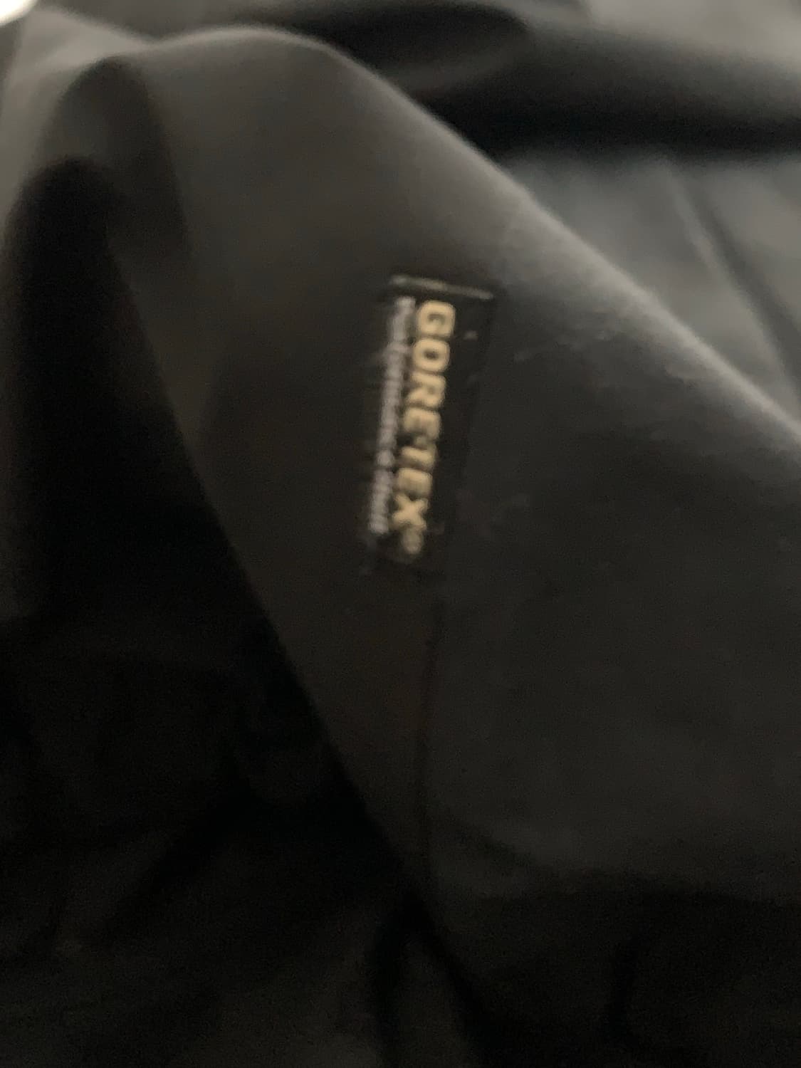 노스페이스 고어택스 바람막이 블랙 100  상품이미지3