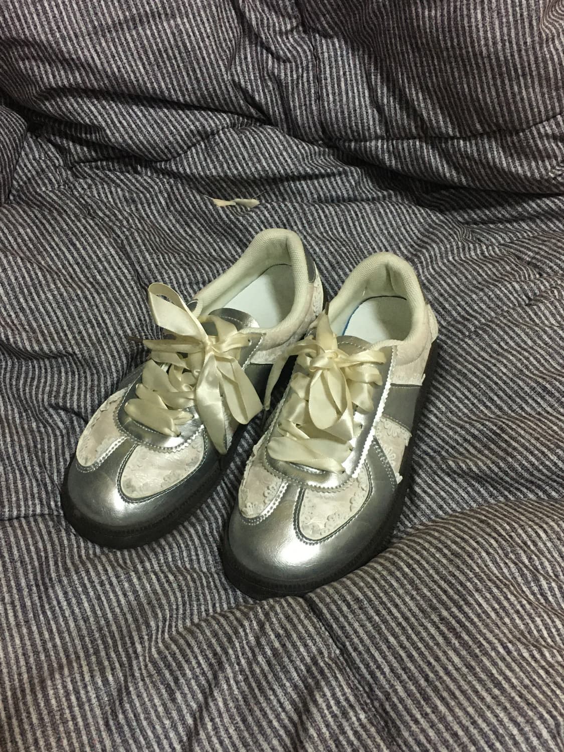 테무 발레코어 실버 스니커즈 235 상품이미지1