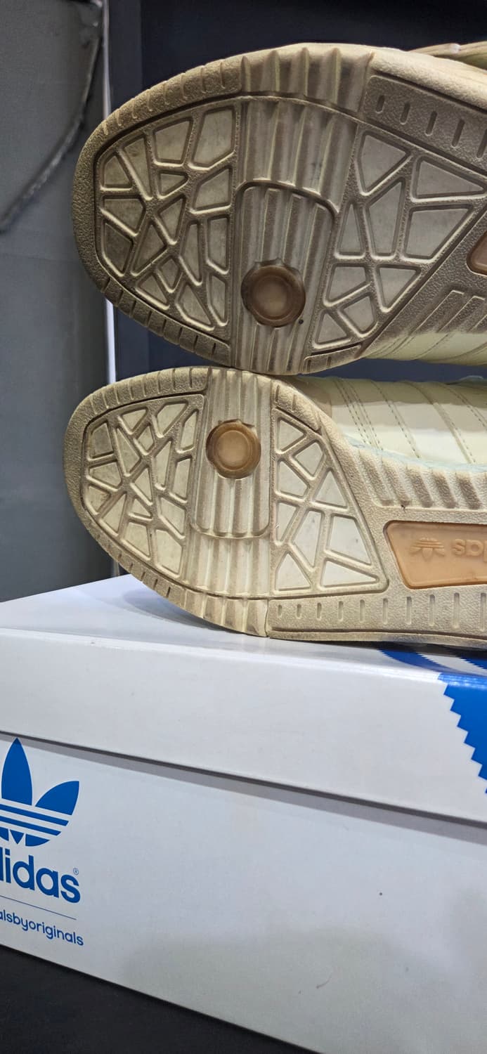 Jeremy Scott Wings Glow in the Dark 상품이미지10