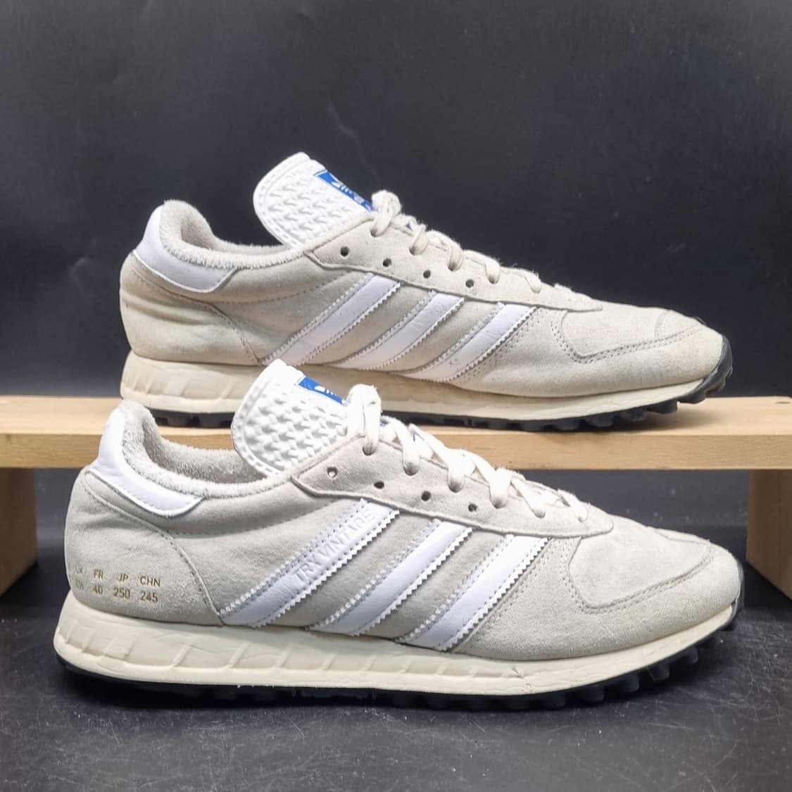 아디다스 TRX 빈티지 스니커즈  250 상품이미지1