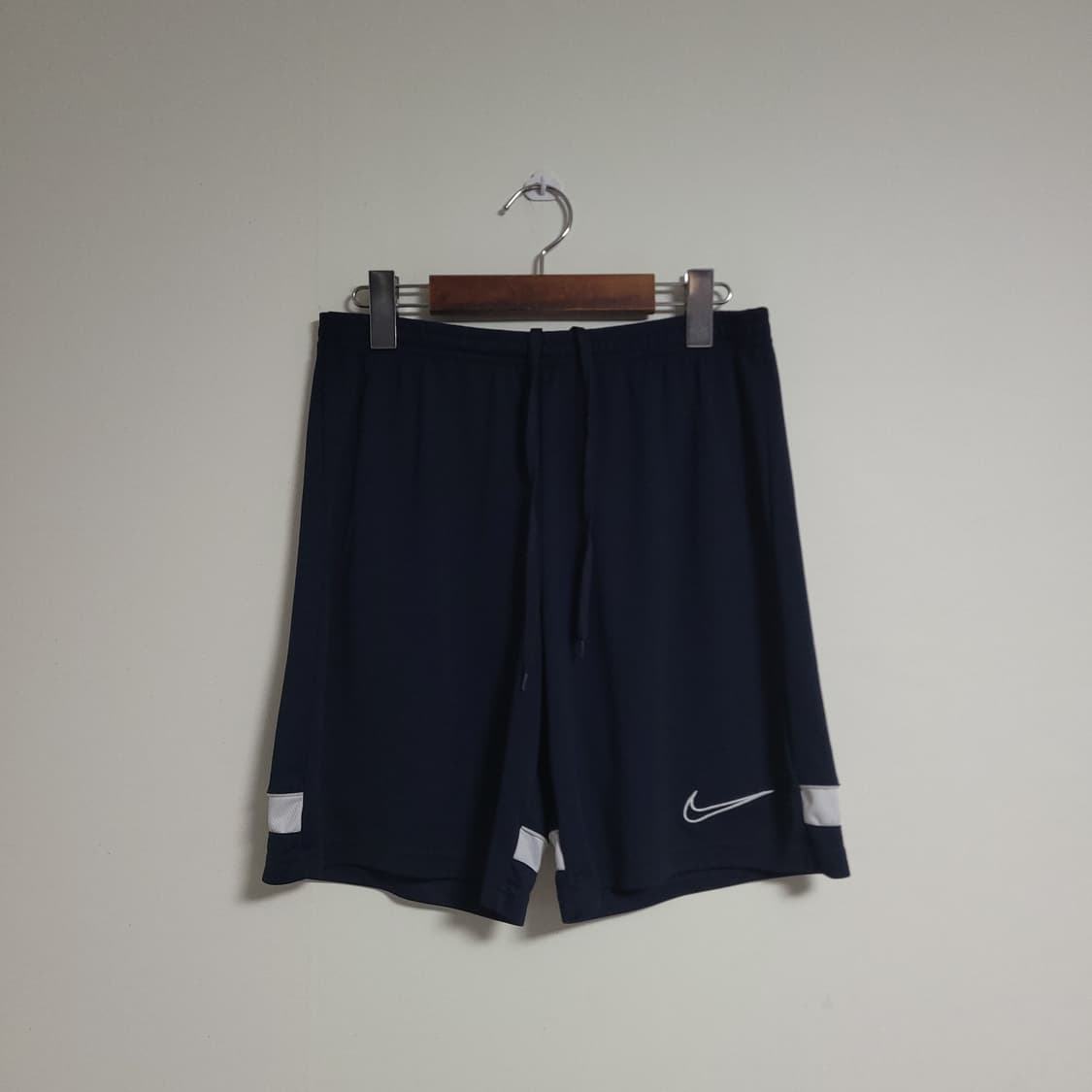 (M) NIKE 나이키 드라이핏 기능성 반바지 네이비 운복동 상품이미지1