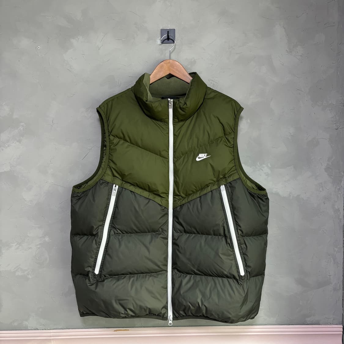 나이키 스톰핏 덕 다운 패딩 조끼 카키  상품이미지1