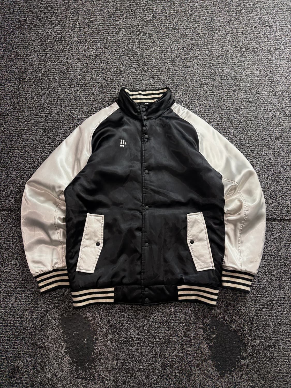 아디다스 빅로고 사틴 배색 스타디움 바시티 자켓 3489 상품이미지3