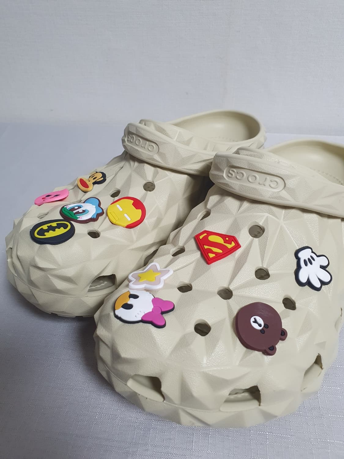 270mm 크록스 클래식 지오메트릭 클로그 베이지 M9 상품이미지3