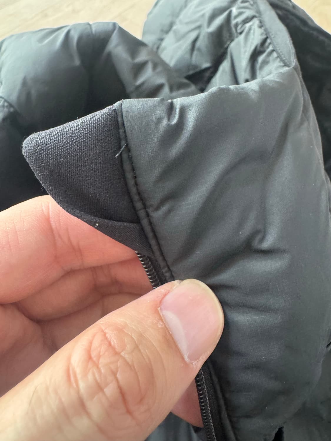 L 아크테릭스 세륨 후디 패딩 블랙 상품이미지5