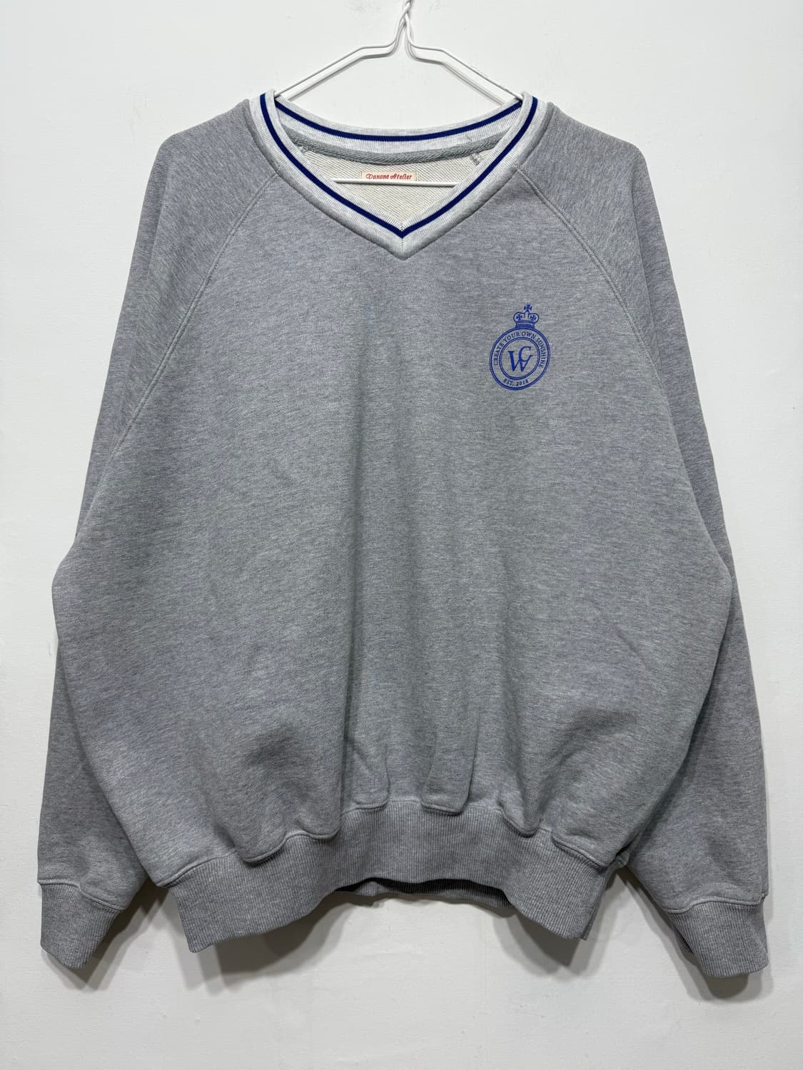 반원 아뜰리에 브이넥 맨투맨 티셔츠 free 상품이미지2