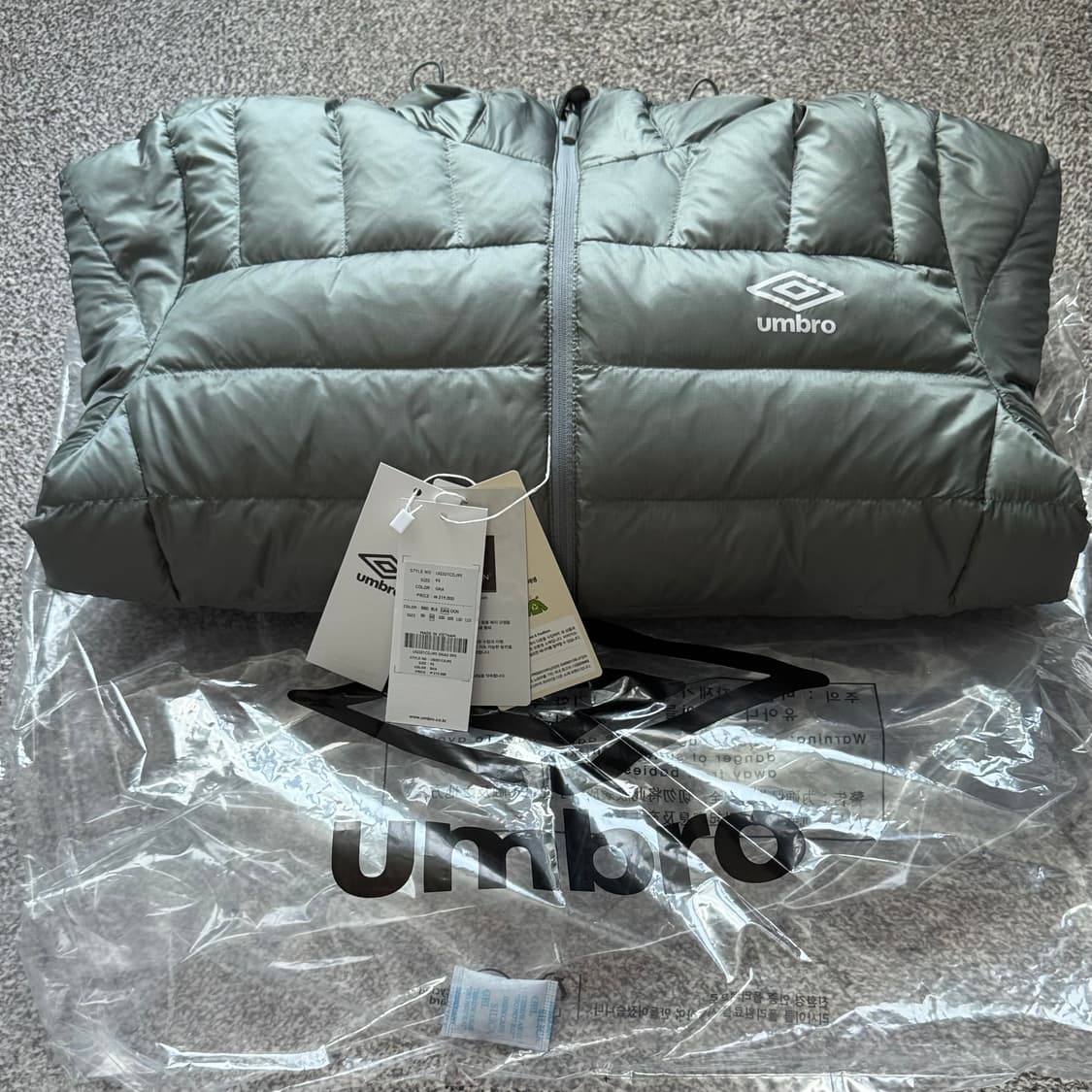 [M] 엄브로 페더플렉스 경량 패딩 그레이 카키 상품이미지6
