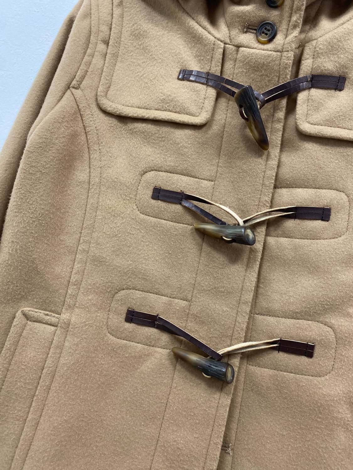 [EARTH MUSIC] 라떼갸루 리락쿠마 떡볶이 숏코트 상품이미지5