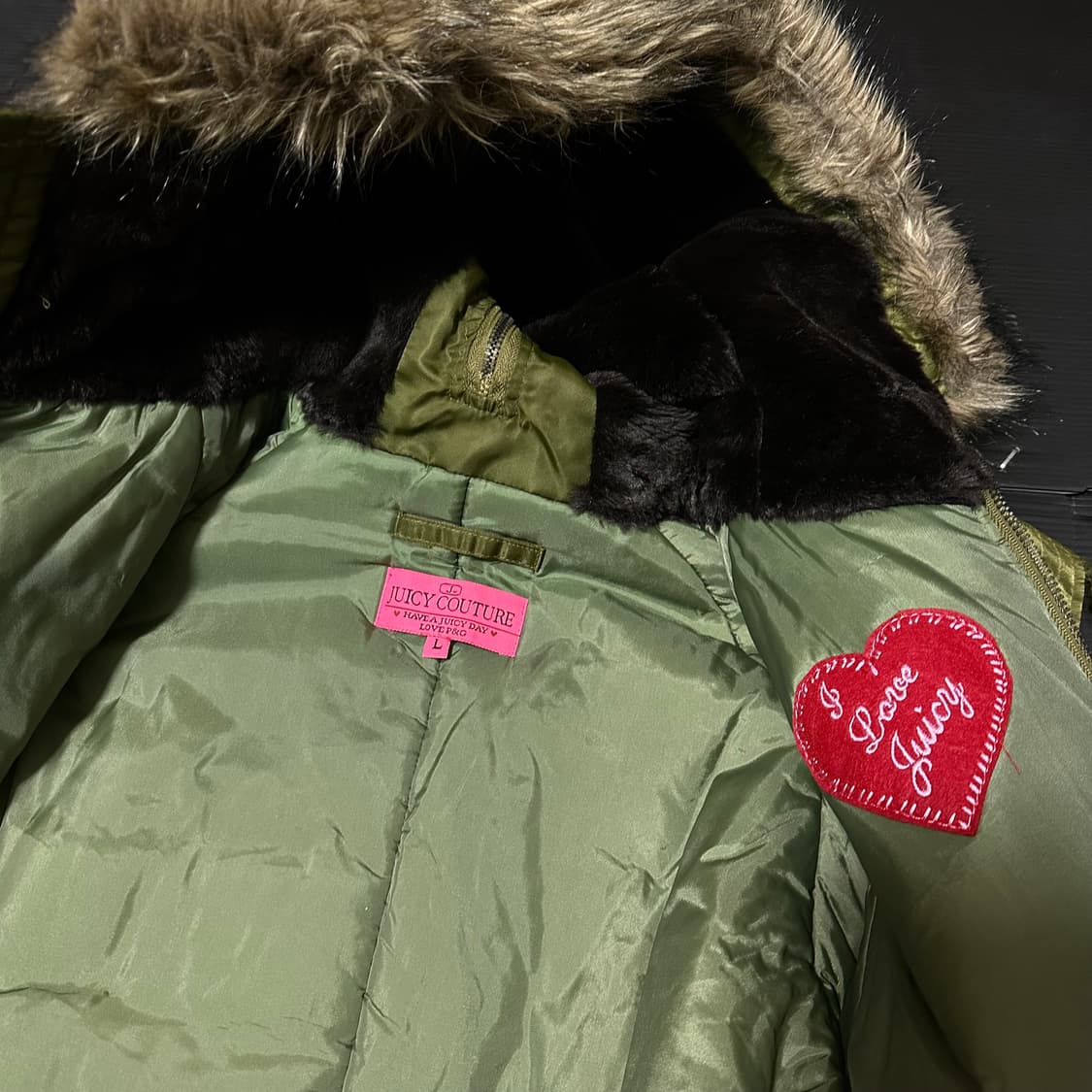 쥬시 꾸뛰르 y2k  N2B 봄버 상품이미지6