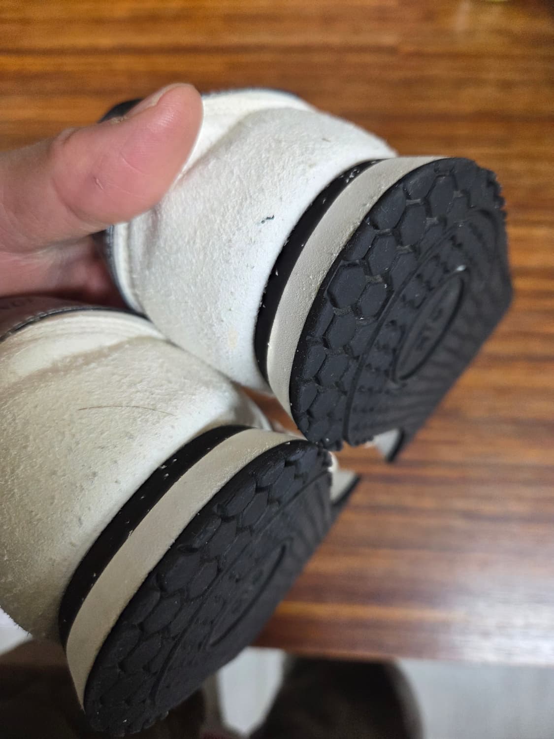 아르마니 익스체인지 마이크로파이버 실버 스니커즈 255 상품이미지7