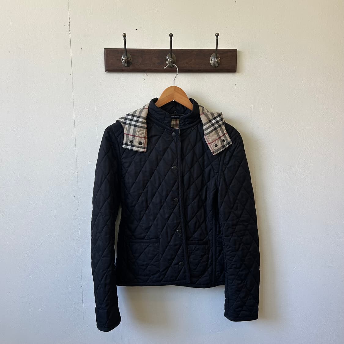 버버리 퀄팅 후드 자켓 상품이미지4