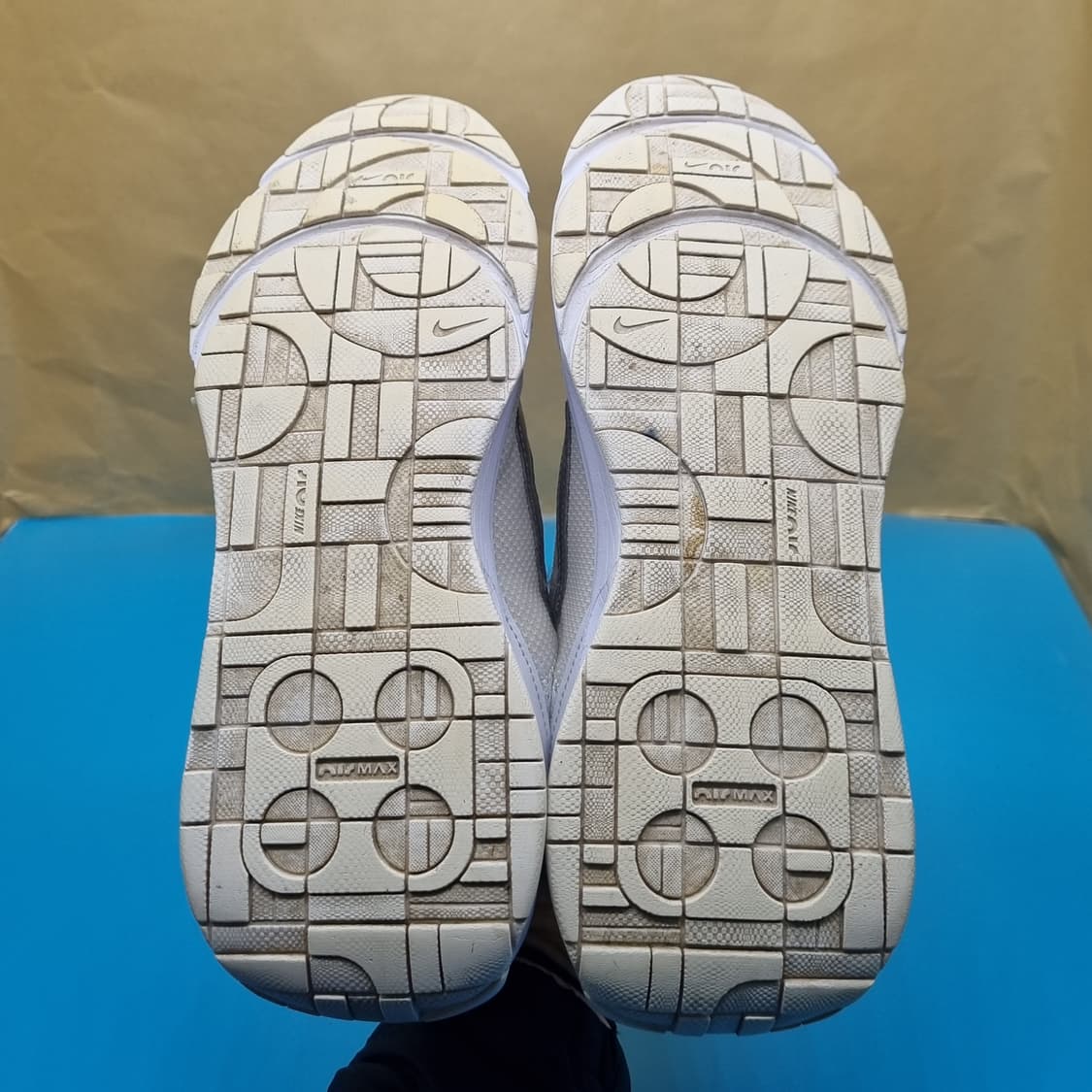 나이키 에어맥스 인터락 운동화245 상품이미지3