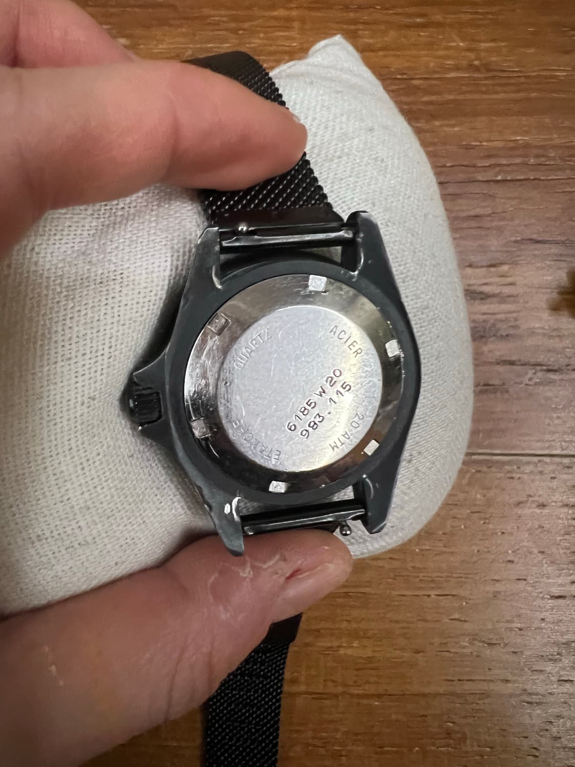 태그호이어 빈티지 1000 pvd 블랙 보이 사이즈 상품이미지5