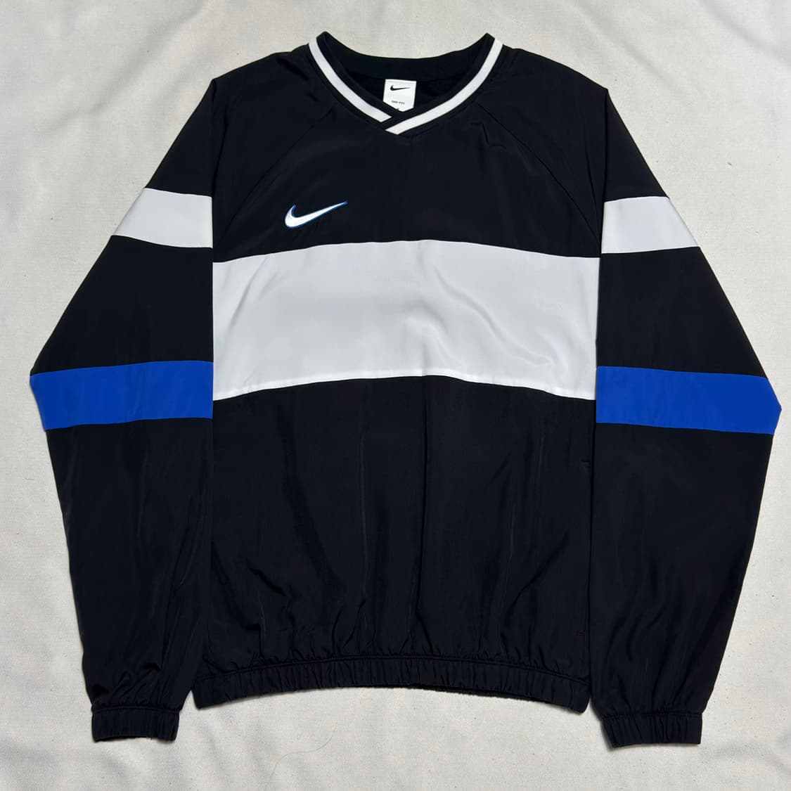 M 나이키 배색 브이넥 웜업 상품이미지2