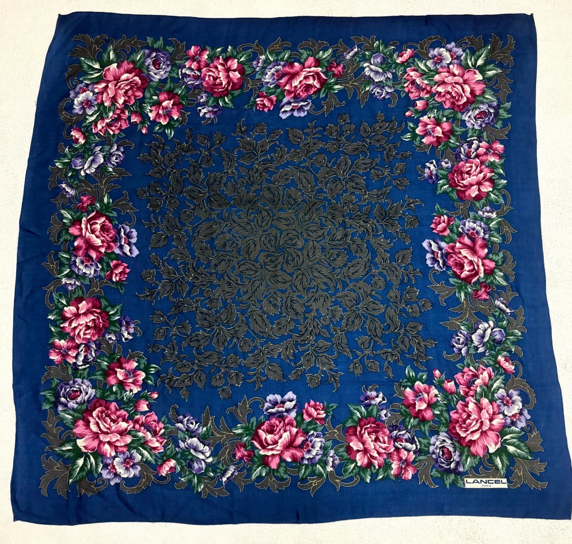 란셀(LANCEL) 빅사이즈 플로럴 스카프 상품이미지1